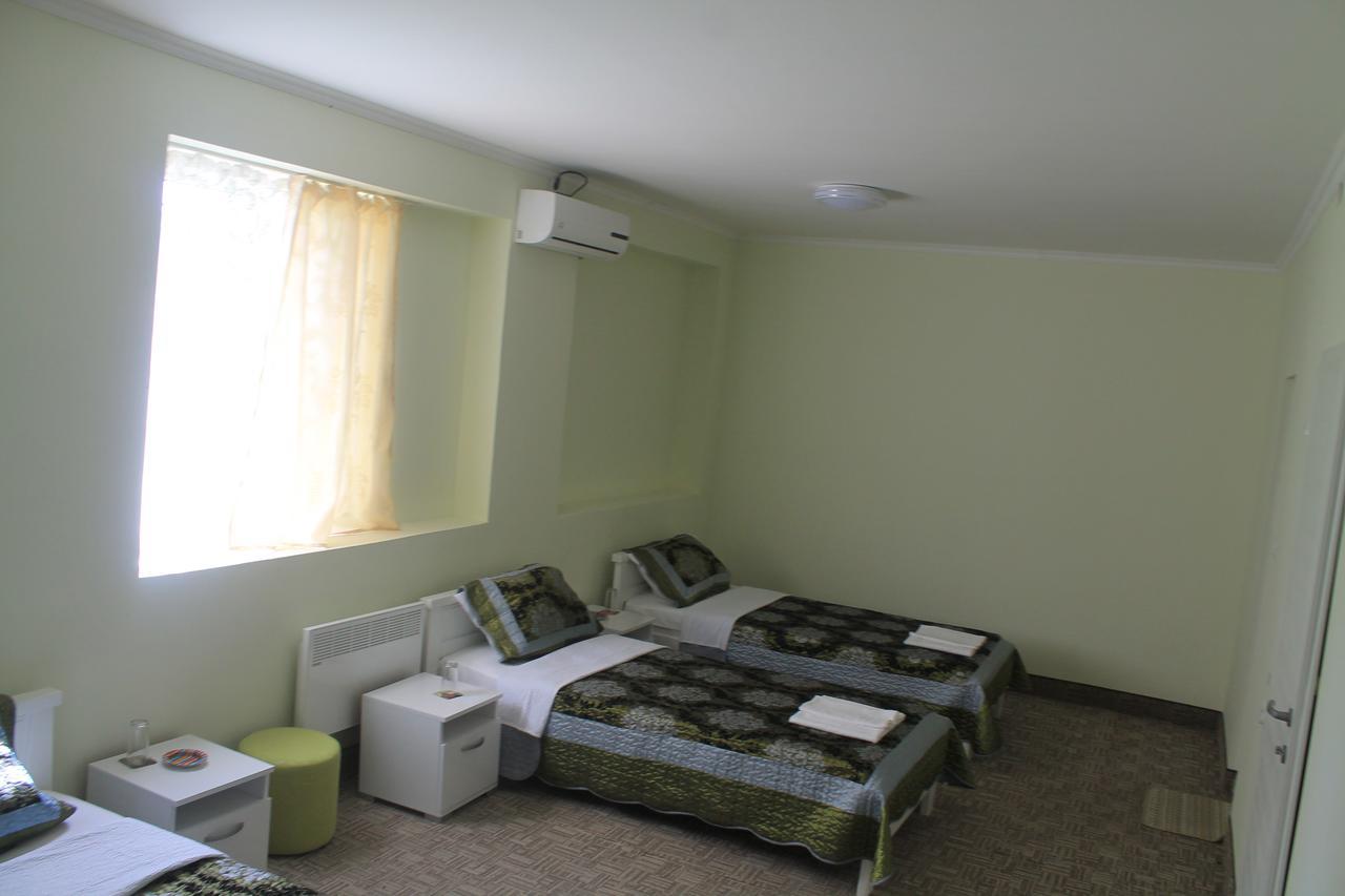 Hotel Istanbul Skopje Buitenkant foto